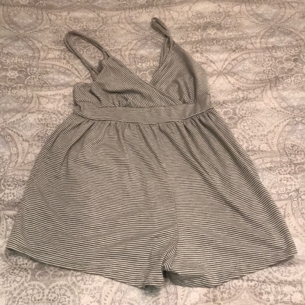 GRAY AND WHITE ROMPER